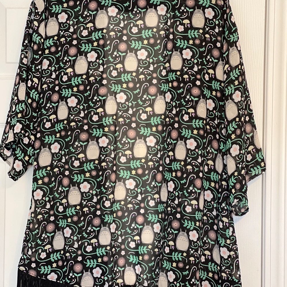 Her Universe Studio Ghibli My Neighbor Totoro Garden Girls Kimono Size Medium - Picture 4 of 4
